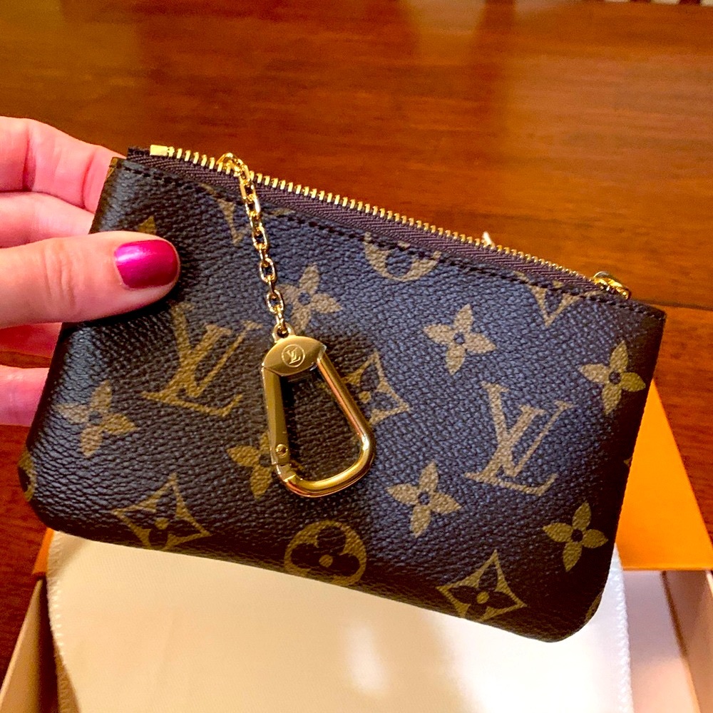 Louis Vuitton Brown and Tan Monogram little wallet,Clutch, key holder. Must have